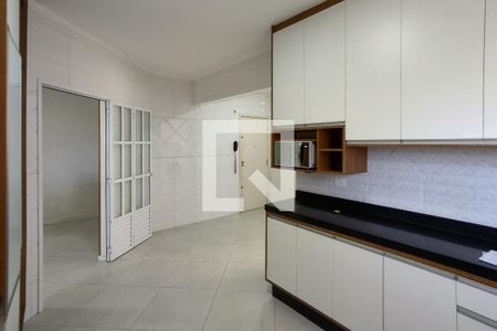 Apartamento para alugar com 140m², 3 quartos e 1 vaga Apartamento para alugar com 140m², 3 quartos e 1 vagaCozinha