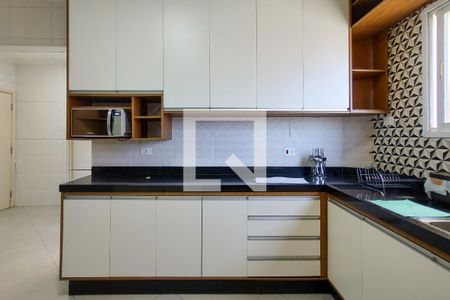 Apartamento para alugar com 140m², 3 quartos e 1 vaga Apartamento para alugar com 140m², 3 quartos e 1 vagaCozinha