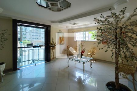 Apartamento para alugar com 140m², 3 quartos e 1 vaga Apartamento para alugar com 140m², 3 quartos e 1 vagaHall de entrada