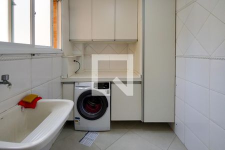 Apartamento para alugar com 140m², 3 quartos e 1 vaga Apartamento para alugar com 140m², 3 quartos e 1 vagaÁrea de Serviço