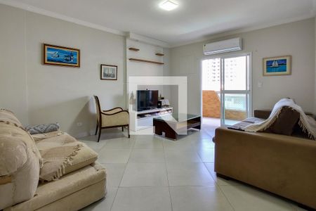 Sala de apartamento para alugar com 3 quartos, 140m² em Tupi, Praia Grande