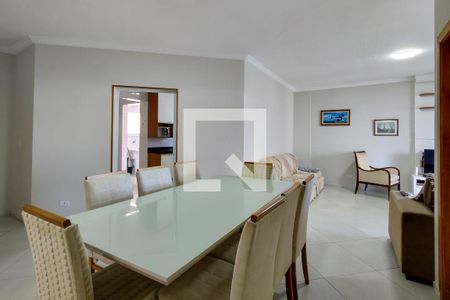 Sala de apartamento para alugar com 3 quartos, 140m² em Tupi, Praia Grande