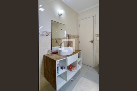 Apartamento para alugar com 140m², 3 quartos e 1 vaga Apartamento para alugar com 140m², 3 quartos e 1 vagaBanheiro da Suíte 2
