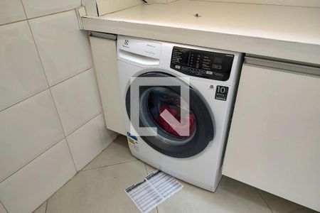 Apartamento para alugar com 140m², 3 quartos e 1 vaga Apartamento para alugar com 140m², 3 quartos e 1 vagaÁrea de Serviço