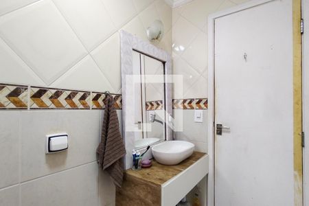 Apartamento para alugar com 140m², 3 quartos e 1 vaga Apartamento para alugar com 140m², 3 quartos e 1 vagaBanheiro da Suíte 1