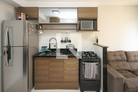 Cozinha de apartamento à venda com 2 quartos, 32m² em Vila Ema, São Paulo