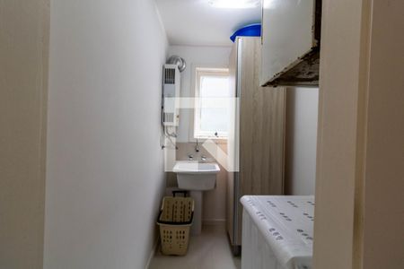 Casa de condomínio à venda com 161m², 3 quartos e 2 vagas Casa de condomínio à venda com 161m², 3 quartos e 2 vagasÁrea de Serviço