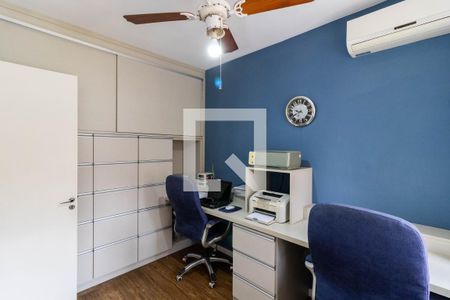 Casa de condomínio à venda com 161m², 3 quartos e 2 vagas Casa de condomínio à venda com 161m², 3 quartos e 2 vagasQuarto 1