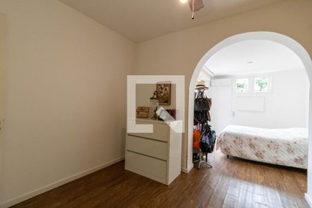 Casa de condomínio à venda com 161m², 3 quartos e 2 vagas Casa de condomínio à venda com 161m², 3 quartos e 2 vagasQuarto 2