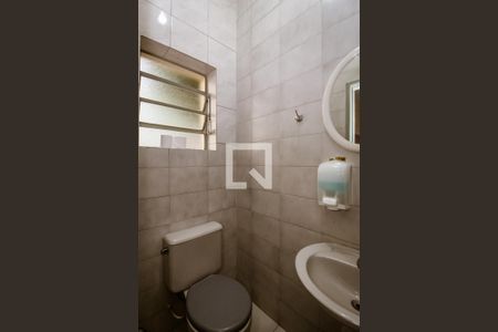 Lavabo de apartamento para alugar com 2 quartos, 60m² em Tristeza, Porto Alegre