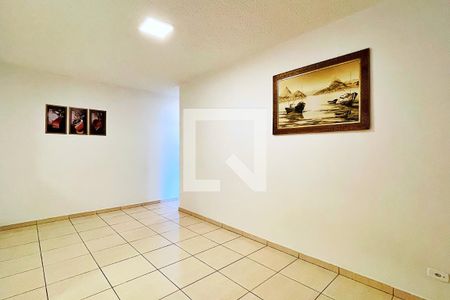 Sala de apartamento para alugar com 2 quartos, 47m² em Jardim Presidente Dutra, Guarulhos