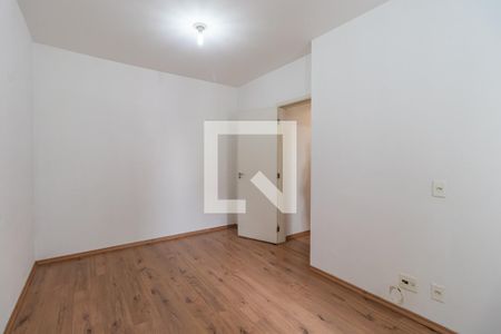 Quarto 2 de apartamento para alugar com 2 quartos, 56m² em Jardim Iracema/aldeia, Barueri