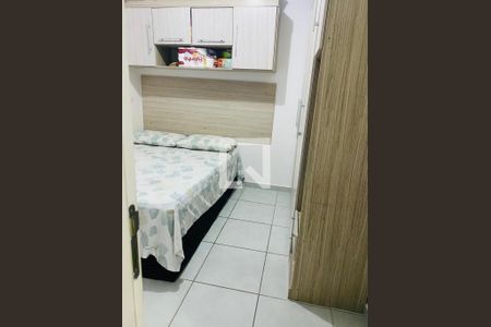 Quarto 2 de apartamento para alugar com 2 quartos, 42m² em Parque Císper, São Paulo