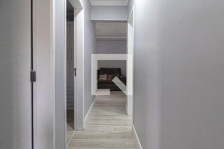 Corredor de apartamento à venda com 3 quartos, 70m² em Vila Caraguatá, São Paulo