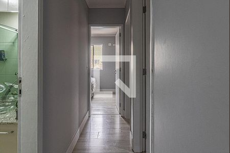 Corredor de apartamento à venda com 3 quartos, 70m² em Vila Caraguatá, São Paulo