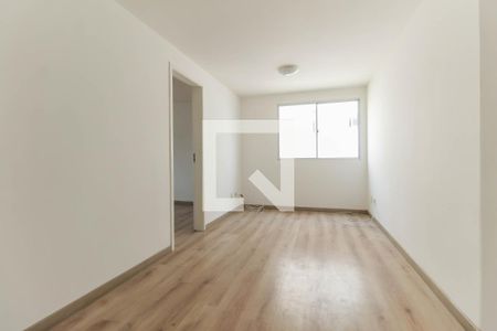 Sala de apartamento à venda com 3 quartos, 68m² em Itaquera, São Paulo