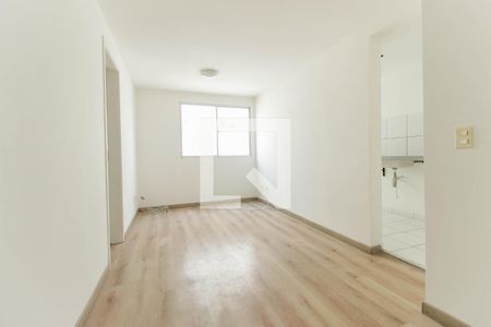 Sala de apartamento à venda com 3 quartos, 68m² em Itaquera, São Paulo