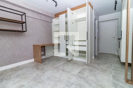 Sala / Quarto de kitnet/studio à venda com 1 quarto, 30m² em Perdizes, São Paulo