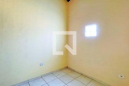 Quarto 1 de casa para alugar com 2 quartos, 68m² em Jardim Moreira, Guarulhos