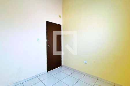 Quarto 1 de casa para alugar com 2 quartos, 68m² em Jardim Moreira, Guarulhos