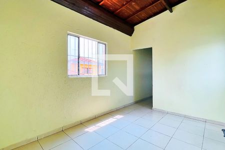 Sala de casa para alugar com 2 quartos, 68m² em Jardim Moreira, Guarulhos