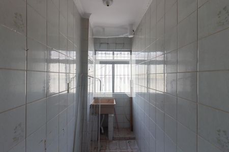 Área de Serviço de apartamento para alugar com 2 quartos, 45m² em Conjunto Residencial José Bonifácio, São Paulo