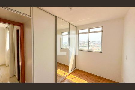  Quarto 3 de apartamento à venda com 2 quartos, 95m² em São Joaquim, Contagem