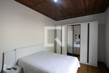 Quarto 1 de casa para alugar com 2 quartos, 120m² em Jardim da Glória, São Paulo