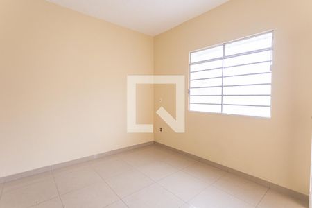 Sala de casa para alugar com 2 quartos, 180m² em Lagoinha, Belo Horizonte