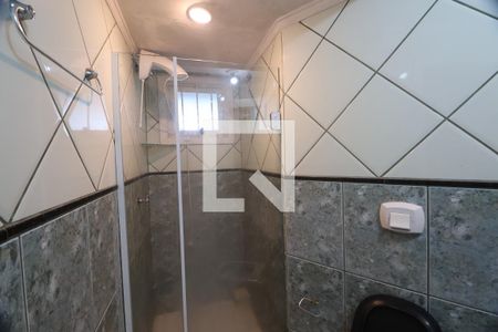 Banheiro de apartamento à venda com 1 quarto, 35m² em São Luís, Canoas