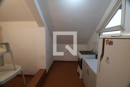 Cozinha de apartamento à venda com 1 quarto, 35m² em São Luís, Canoas