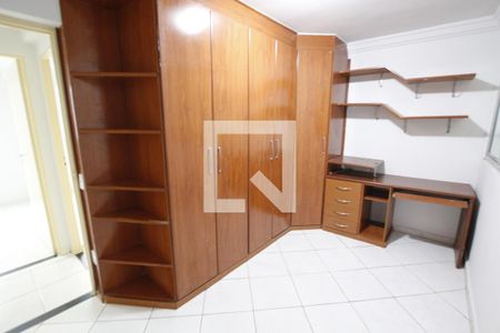 Quarto 1 de apartamento para alugar com 3 quartos, 80m² em Setor dos Afonsos, Goiânia