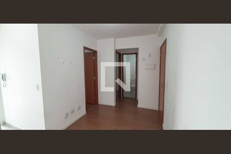 Sala de apartamento à venda com 2 quartos, 38m² em Santa Maria, Osasco