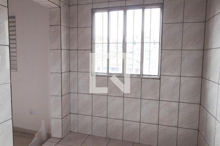 Banheiro de casa para alugar com 1 quarto, 50m² em Vila Barros, Guarulhos