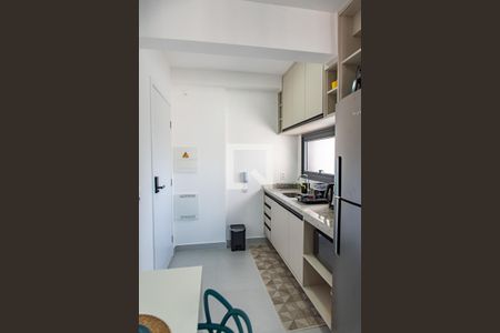 Cozinha de kitnet/studio para alugar com 1 quarto, 28m² em Paraíso, São Paulo