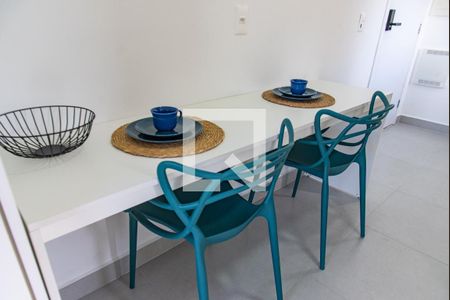 Cozinha de kitnet/studio para alugar com 1 quarto, 28m² em Paraíso, São Paulo