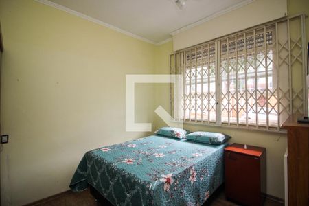 Quarto 1 de apartamento para alugar com 2 quartos, 68m² em Azenha, Porto Alegre