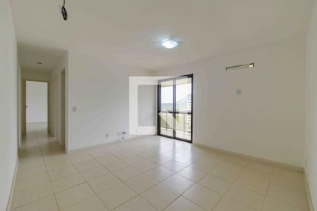 Sala de apartamento para alugar com 2 quartos, 74m² em Recreio dos Bandeirantes, Rio de Janeiro