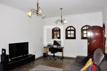 Sala de casa para alugar com 2 quartos, 250m² em Vila Guedes, São Paulo