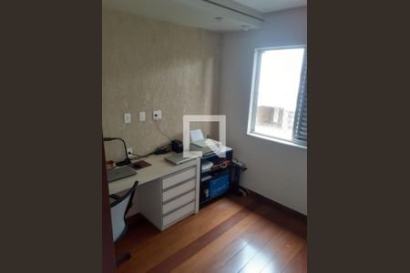 Quarto de apartamento à venda com 3 quartos, 100m² em Vila Paris, Belo Horizonte