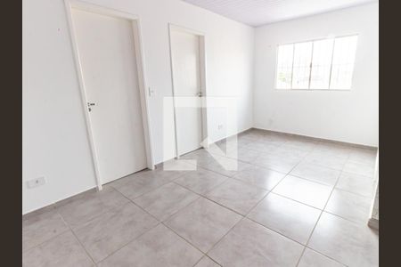 Sala de casa para alugar com 2 quartos, 50m² em Parque Sevilha, São Paulo