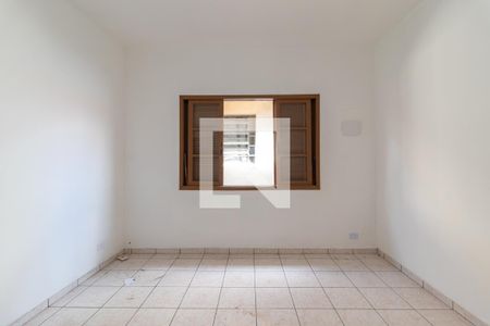 Quarto 1 de casa para alugar com 2 quartos, 60m² em Vila Bancária Munhoz, São Paulo