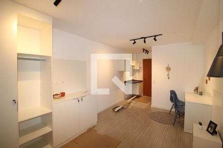 Sala/Quarto  de apartamento para alugar com 1 quarto, 18m² em Santana, São Paulo