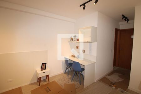 Sala/Quarto/Cozinha de apartamento para alugar com 1 quarto, 18m² em Santana, São Paulo