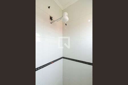 Banheiro de kitnet/studio para alugar com 1 quarto, 24m² em Jardim Vera Cruz, Sorocaba