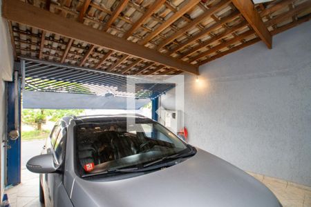 Casa à venda com 125m², 3 quartos e 2 vagas Casa à venda com 125m², 3 quartos e 2 vagasGaragem