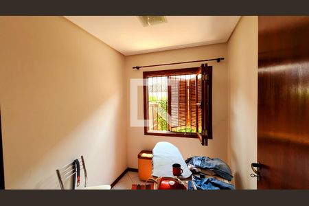 Casa de condomínio à venda com 400m², 6 quartos e 4 vagas Casa de condomínio à venda com 400m², 6 quartos e 4 vagasQuarto 1