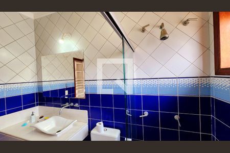 Casa de condomínio à venda com 400m², 6 quartos e 4 vagas Casa de condomínio à venda com 400m², 6 quartos e 4 vagasBanheiro da Suíte 2