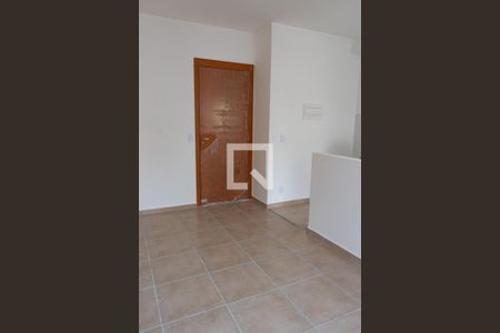 SALA de apartamento para alugar com 2 quartos, 45m² em Jardim Baronesa, Campinas