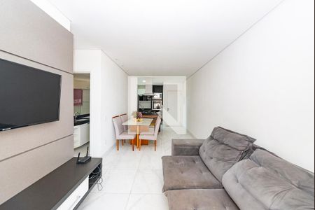 Sala de apartamento para alugar com 3 quartos, 70m² em Palmeiras, Belo Horizonte